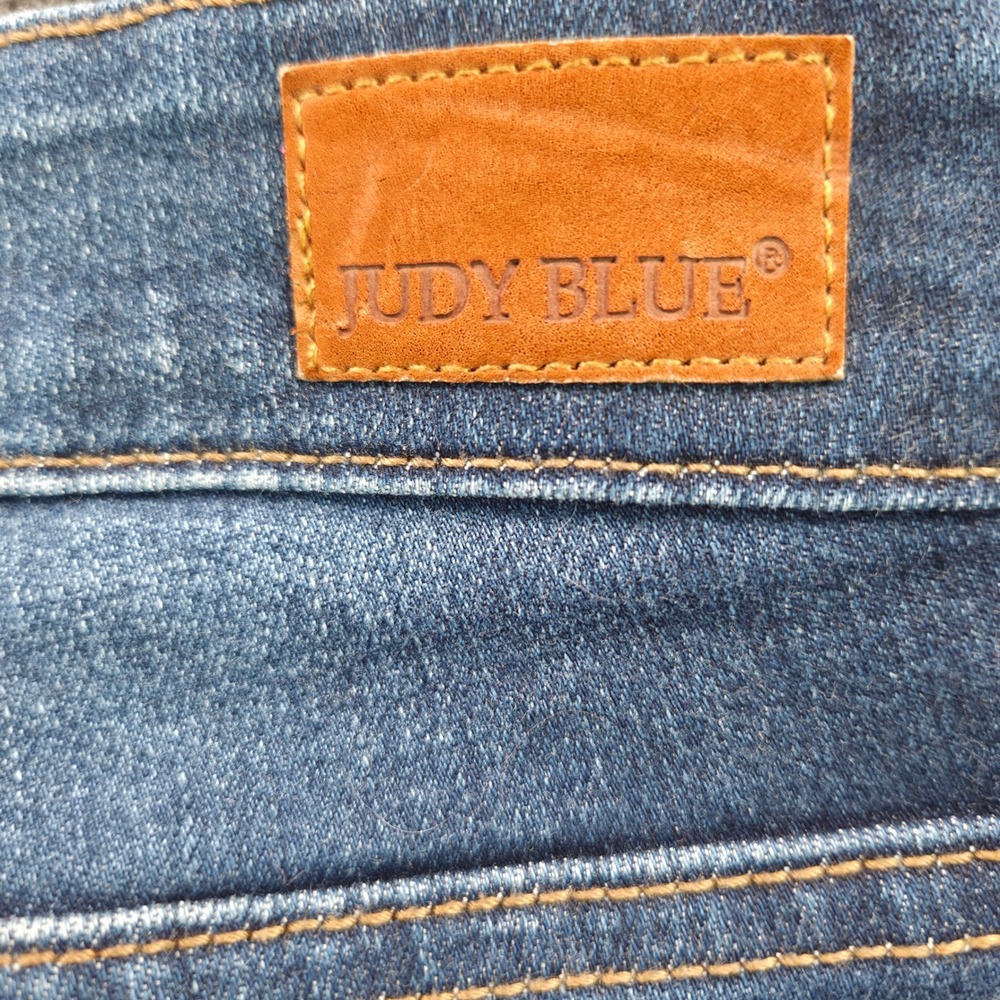 Judy Blue Distressed Denim Shorts 1XL Dark Wash Raw Hem Grunge Y2K - Picture 11 of 11